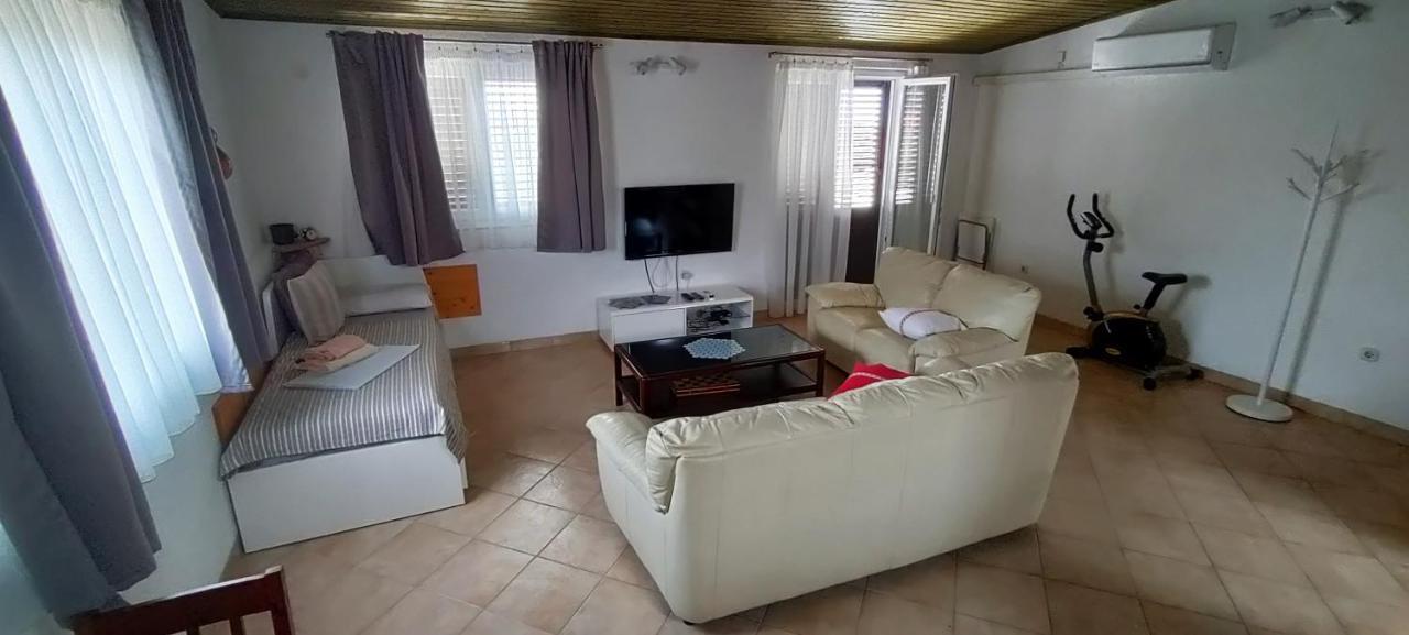 KornićHouse Elan公寓 外观 照片